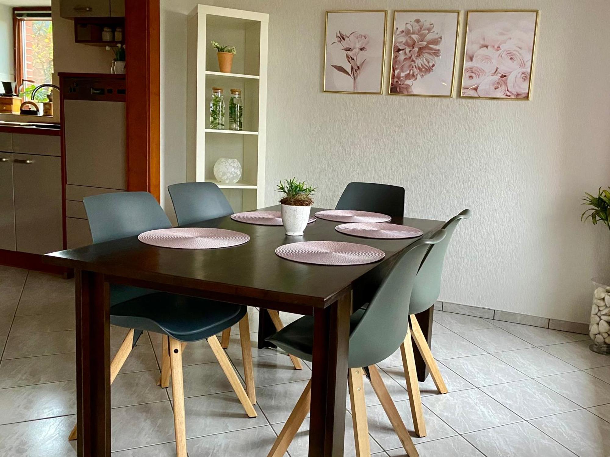 Schoene Ferienwohnung อิทเซอโฮ ภายนอก รูปภาพ