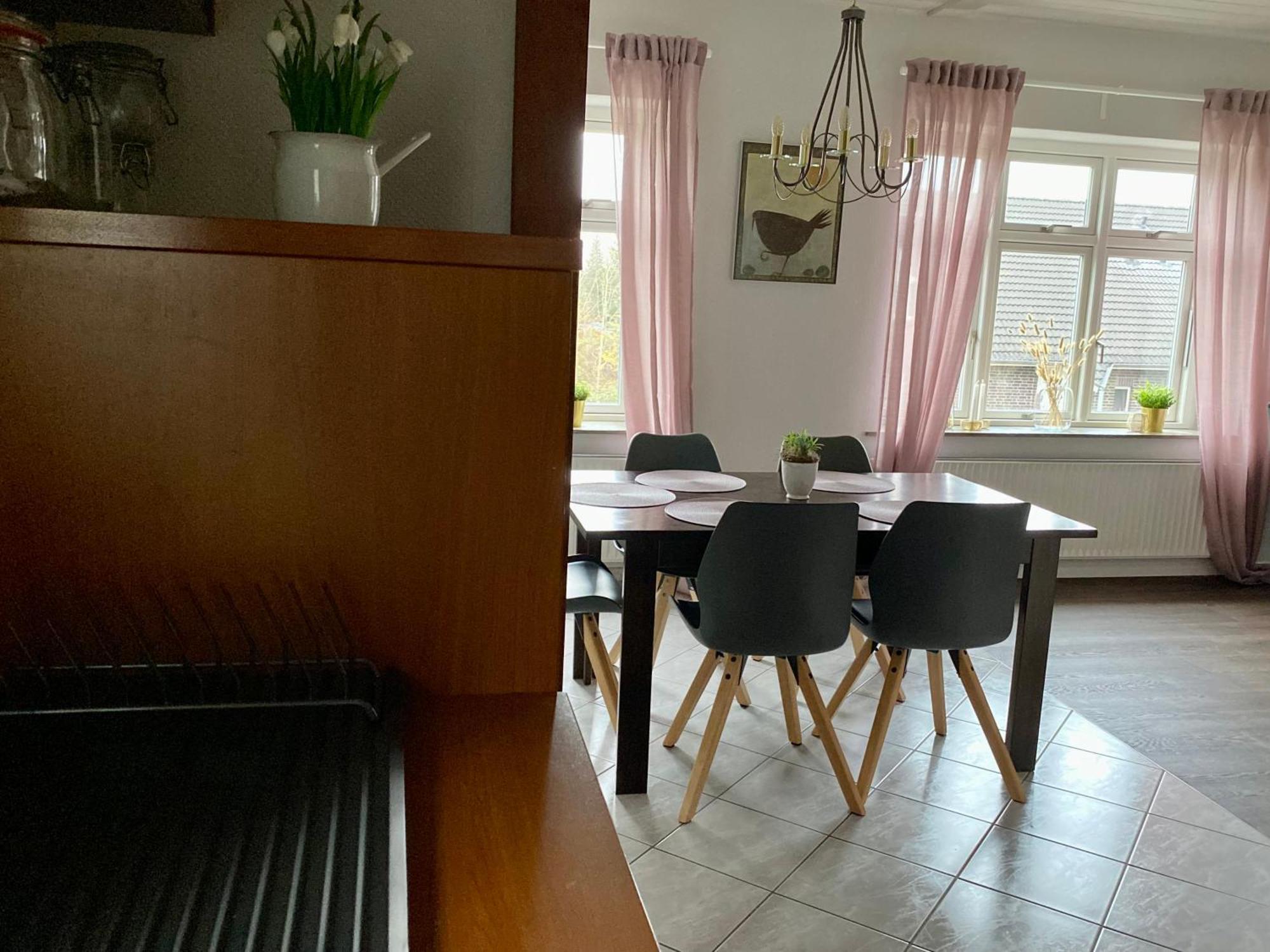 Schoene Ferienwohnung อิทเซอโฮ ภายนอก รูปภาพ